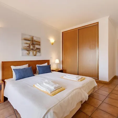 Apartament Vila Mos Ii - 24 *